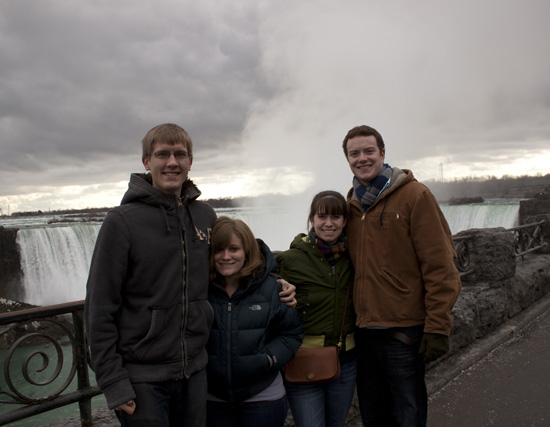 the obligatory group picture: four adventurers at niagara falls