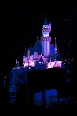 disneyland: sleeping beauty castle at night