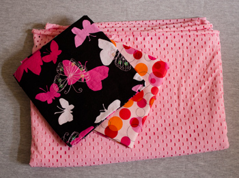 day 4 of fabric giveaway week: fun pink fabrics!
