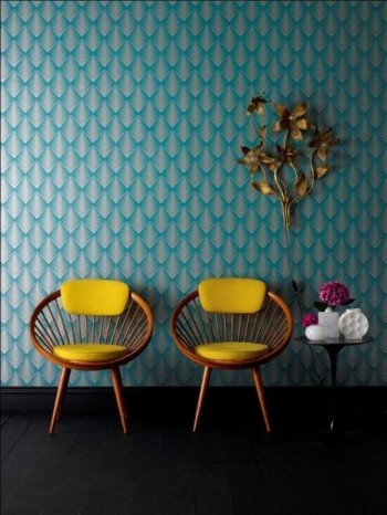 yellow chairs & turquoise walls 